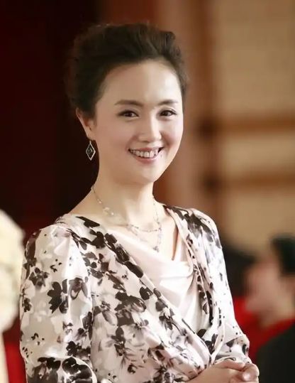 两人竟然是夫妻这3对冷门夫妻真少见MG不朽情缘正版“八竿子打不着”的(图5)