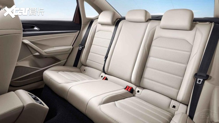 轿PK朗逸为何总卖不过轩逸？不朽情缘游戏网站德系日系家(图2)